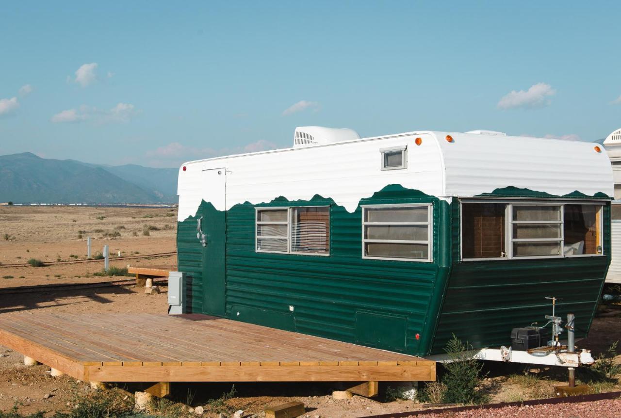 Hotel Luna Mystica Taos Exterior photo